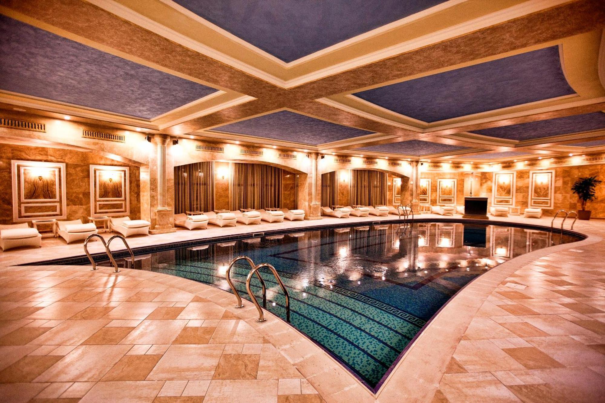 Multi Grand Pharaon Hotel Ptghni Luaran gambar