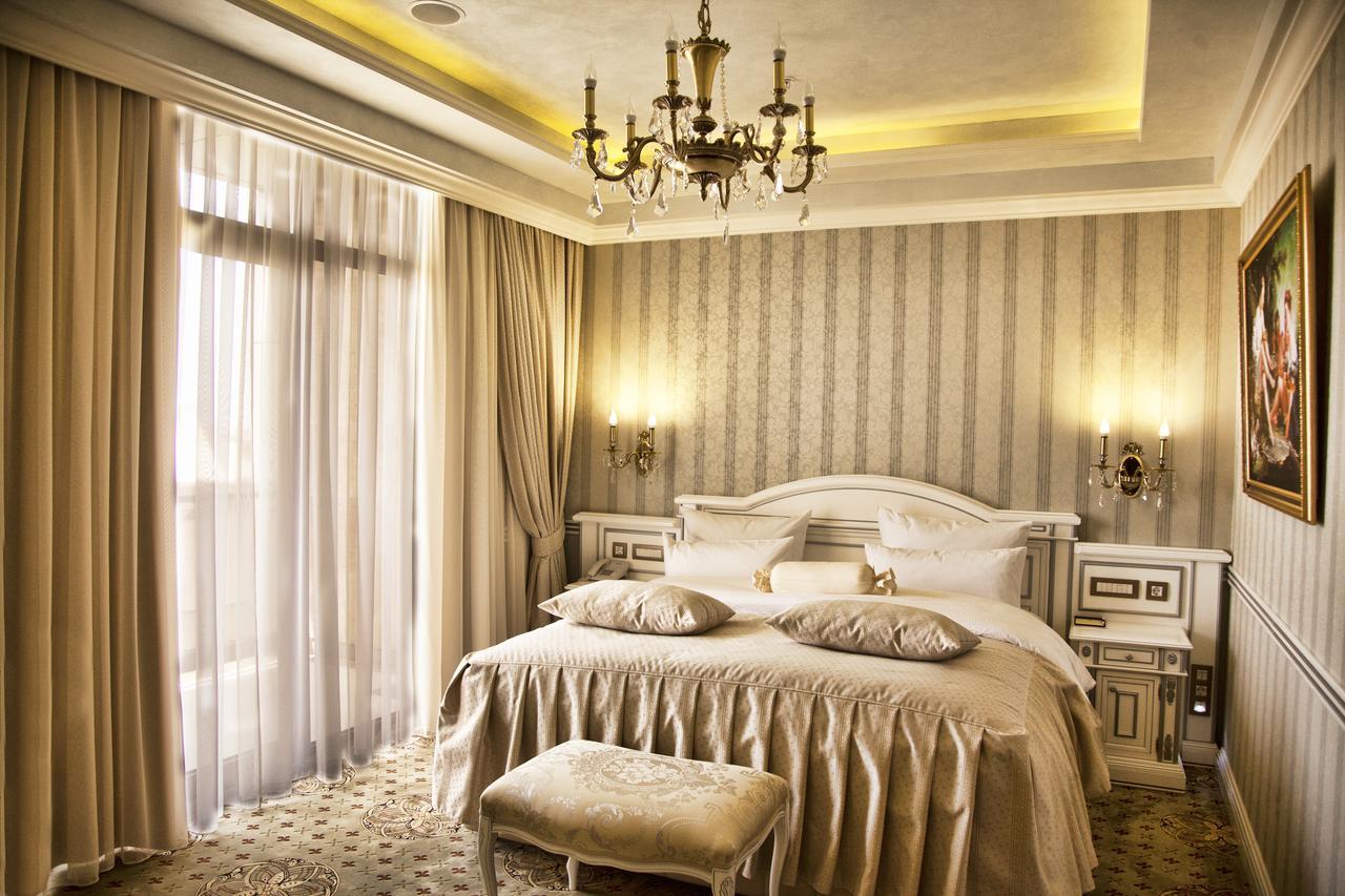 Multi Grand Pharaon Hotel Ptghni Luaran gambar