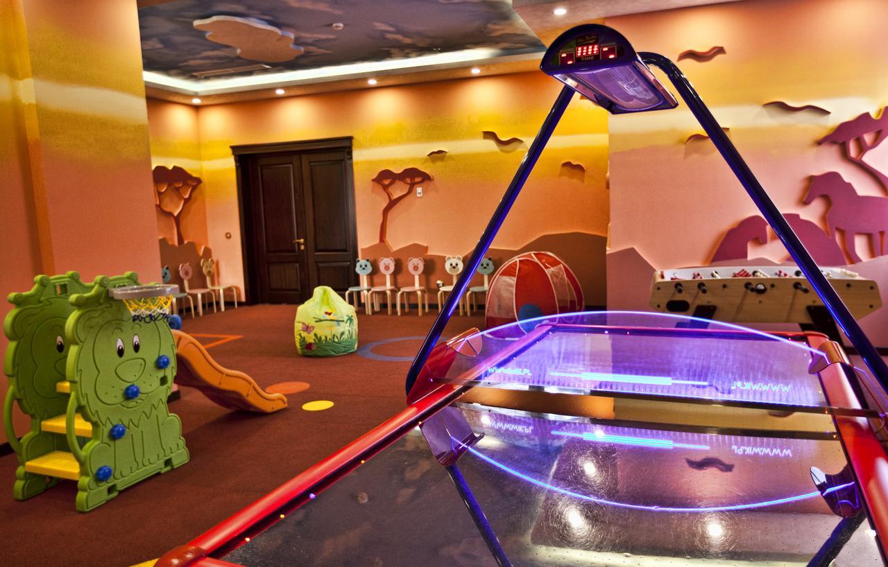 Multi Grand Pharaon Hotel Ptghni Luaran gambar