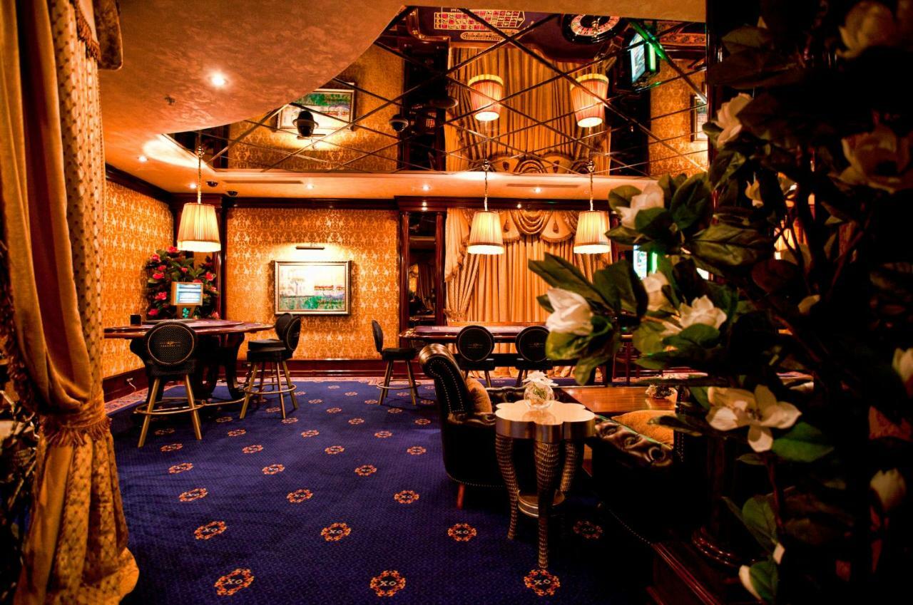 Multi Grand Pharaon Hotel Ptghni Luaran gambar