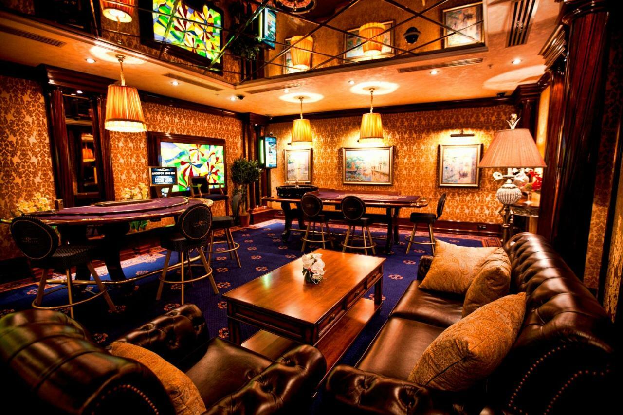Multi Grand Pharaon Hotel Ptghni Luaran gambar