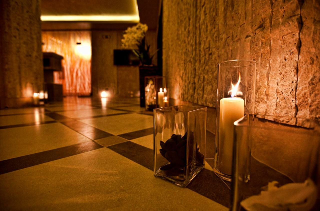 Multi Grand Pharaon Hotel Ptghni Luaran gambar