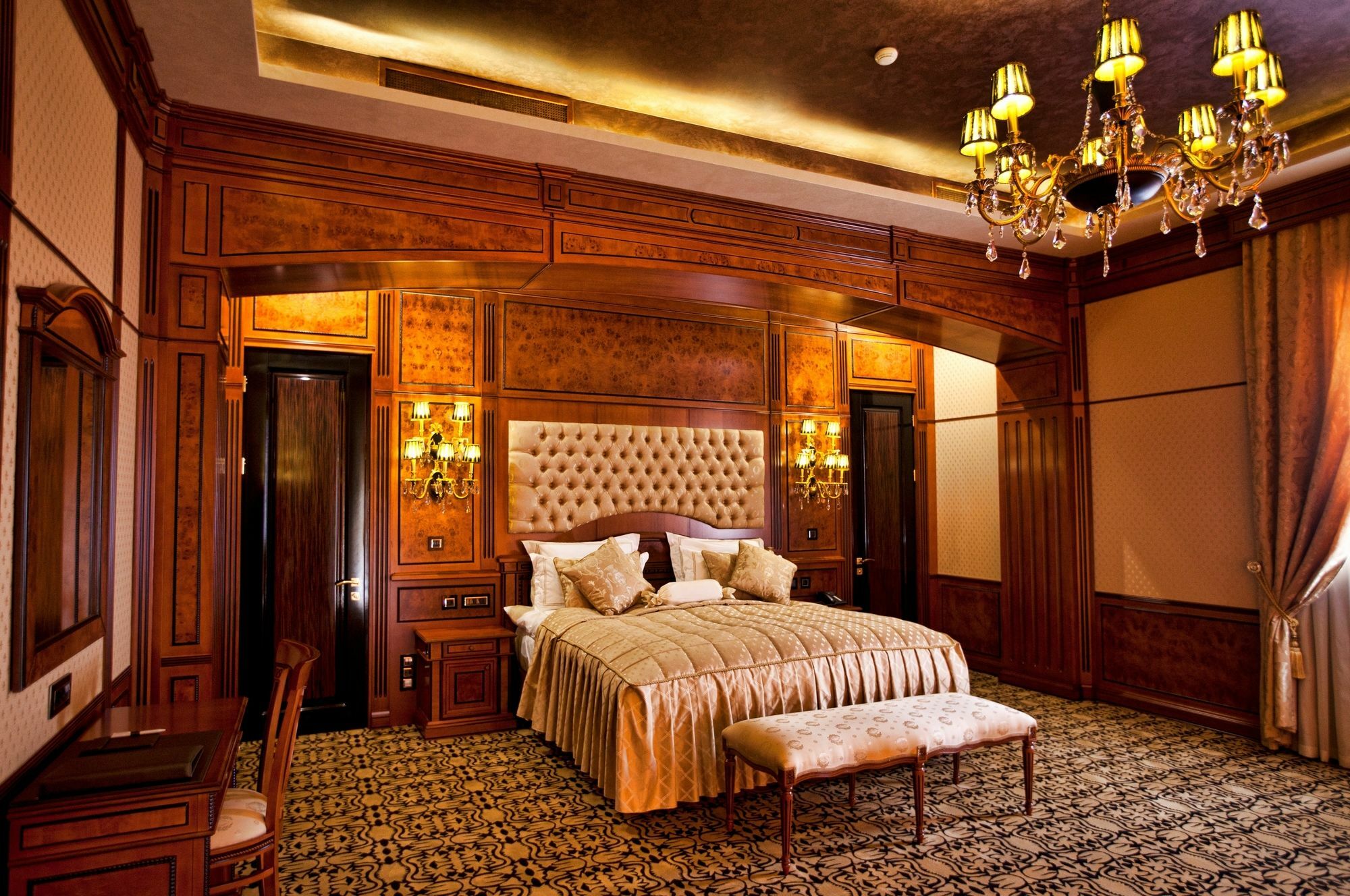 Multi Grand Pharaon Hotel Ptghni Luaran gambar